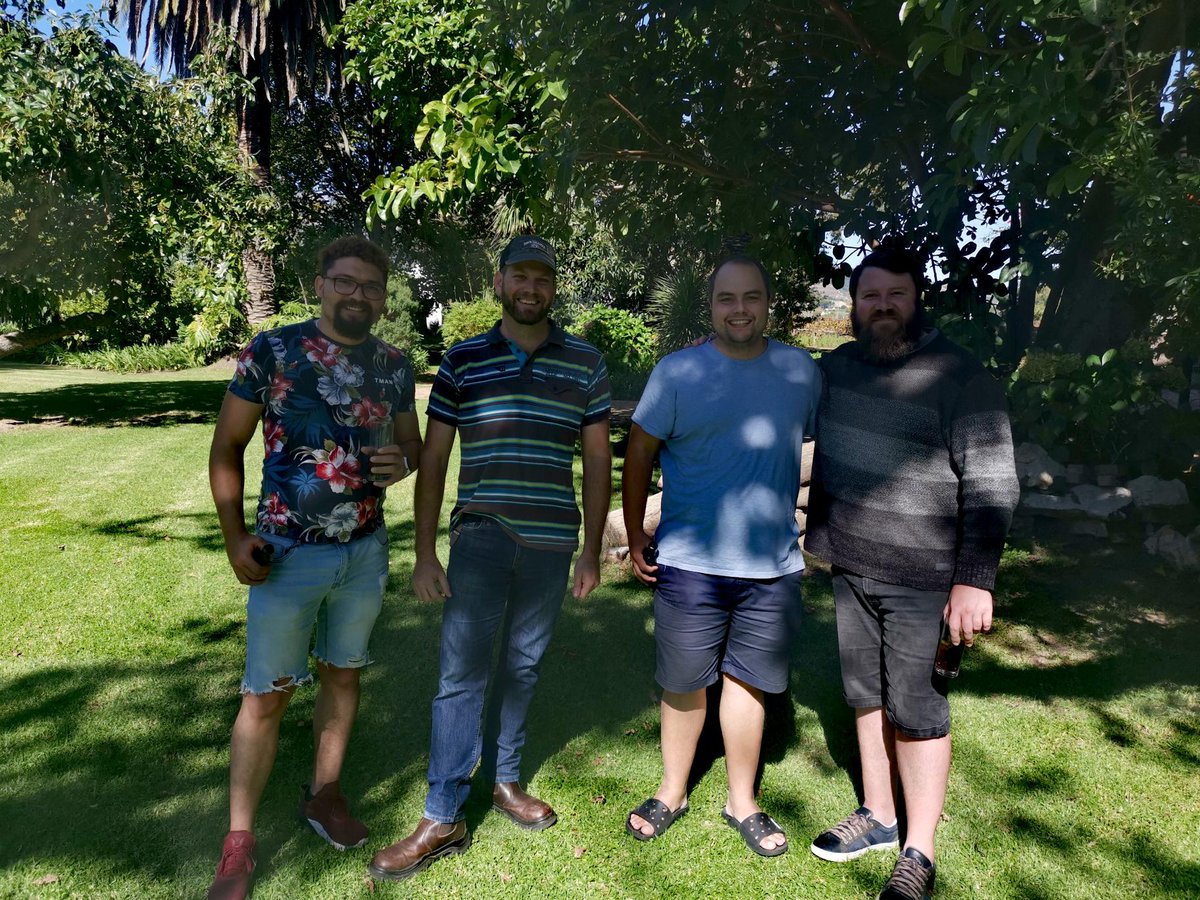 ZheroUK's tweet photo. Who says you can't mix work and play?🍷 On Saturday this group of awesomeness gathered for yet another out-of-the-office shindig! 🍻🎉 https://t.co/0g4maEkKi5