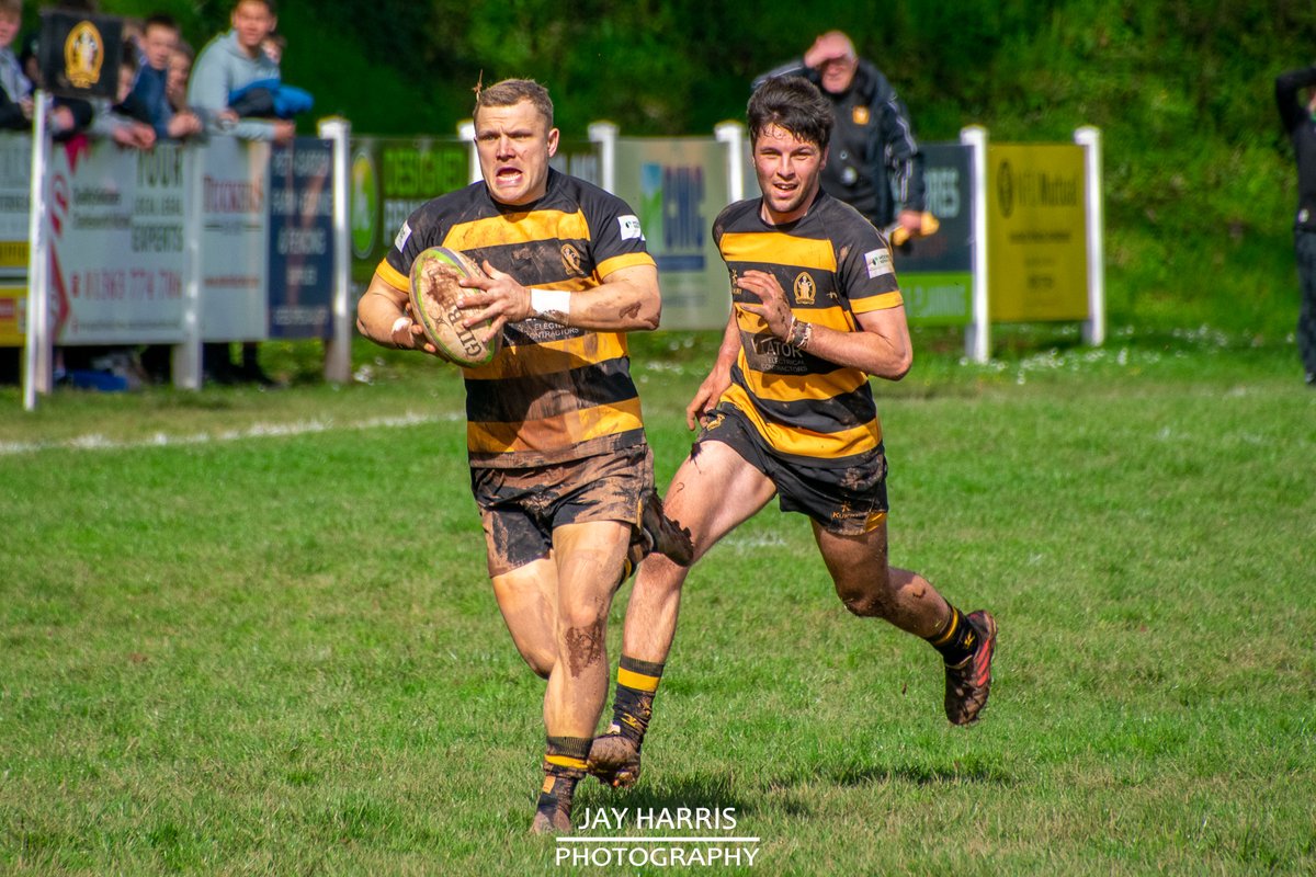 JayHarrisPhoto1's tweet image. 𝚁𝚄𝙶𝙱𝚈 𝚆𝙴𝙴𝙺𝙴𝙽𝙳 - 𝙿𝙰𝚁𝚃 𝟷
It started on 𝗦𝗔𝗧𝗨𝗥𝗗𝗔𝗬 with the mighty @CreditonRFC taking on @SidmouthRFC in the @DevonRFU Senior Cup

A fine victory which maintained the 100% home record this season!

facebook.com/jayharrisphoto…

#rugby #rugbyphotography