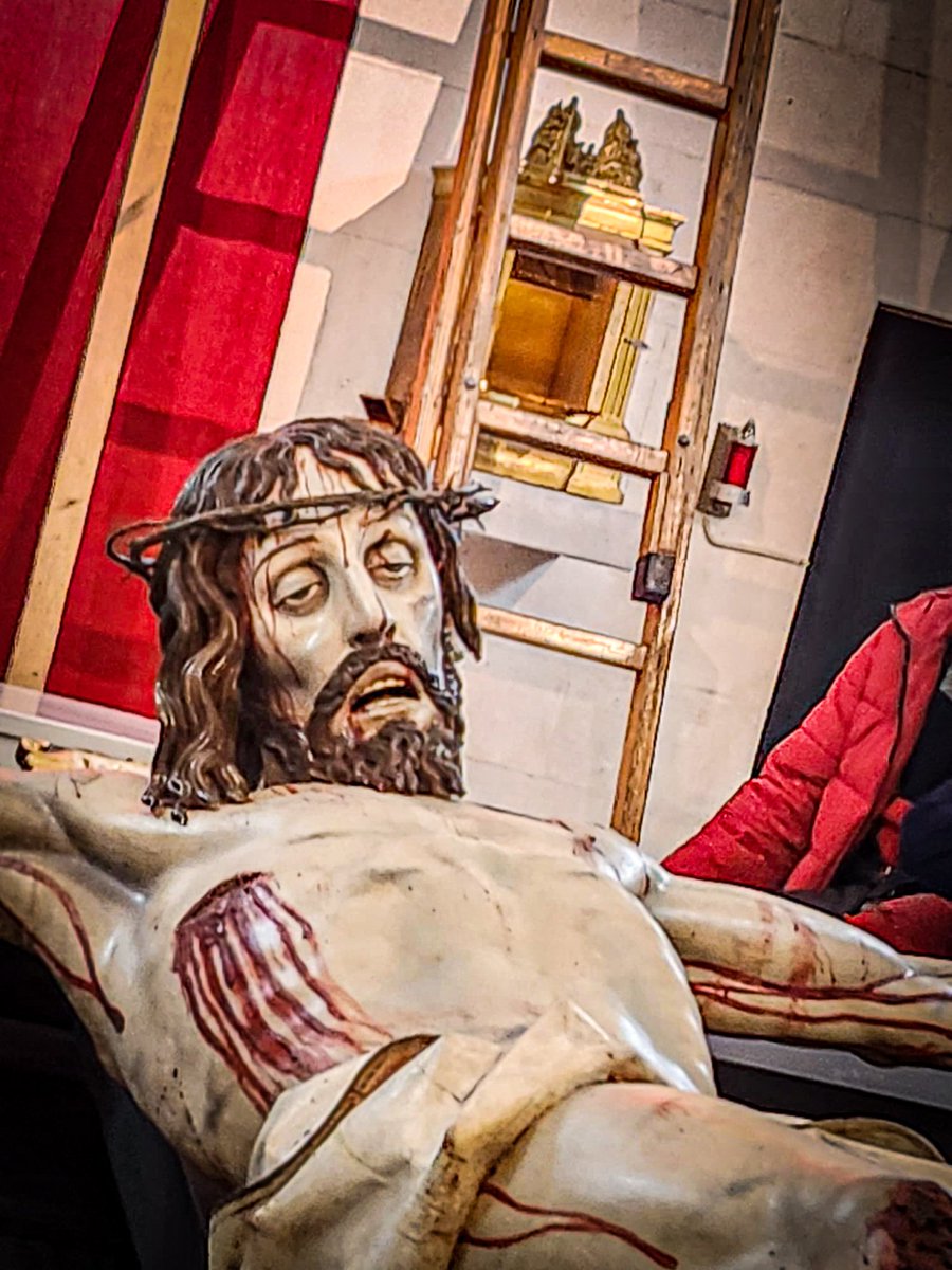 Exposición pública y veneración al Stmo. Cristo de la Luz <a href="/cristodelaluzva/">Cristo de la Luz</a>