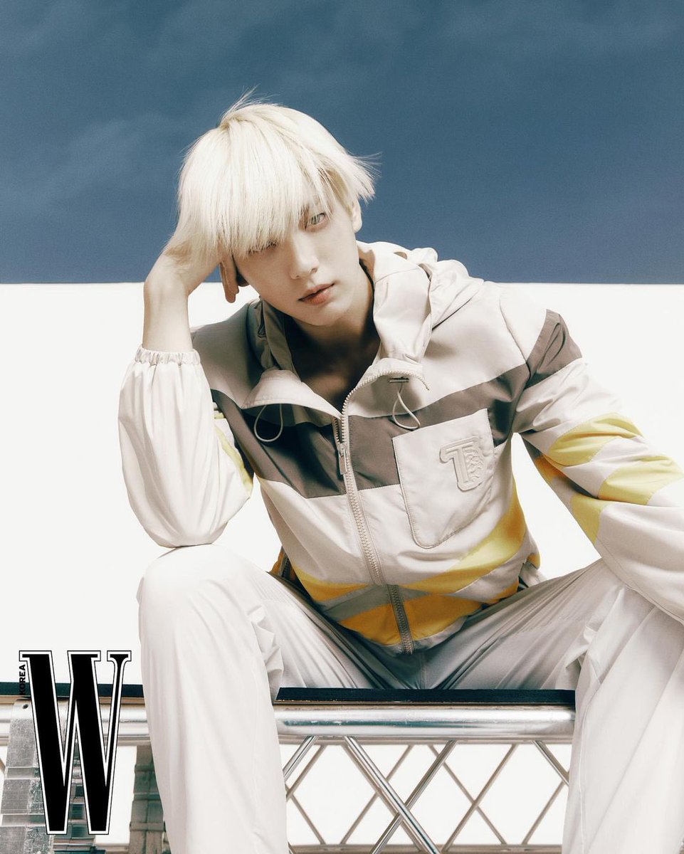 TXT_SOOBIlN's tweet photo. W Korea. https://t.co/brWQXDxHjB