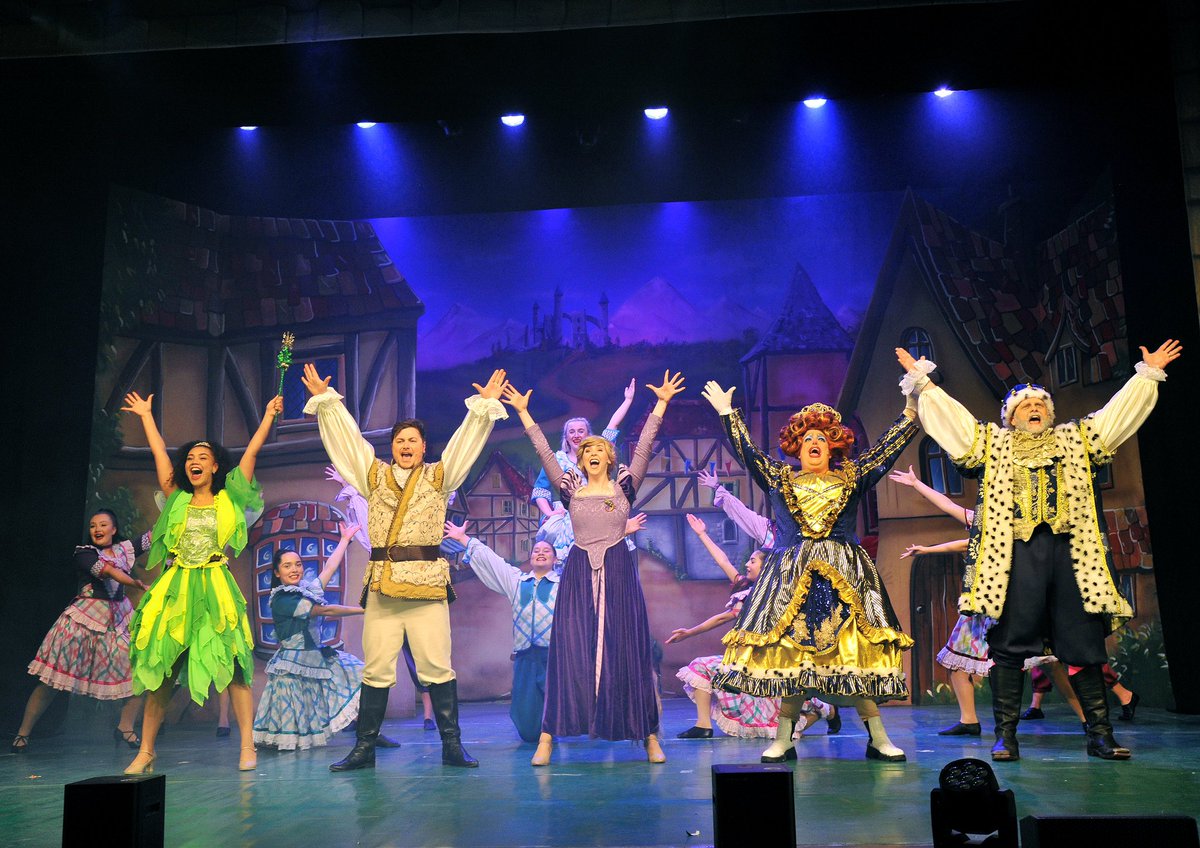 We’re open and on the road! Having a lovely time!