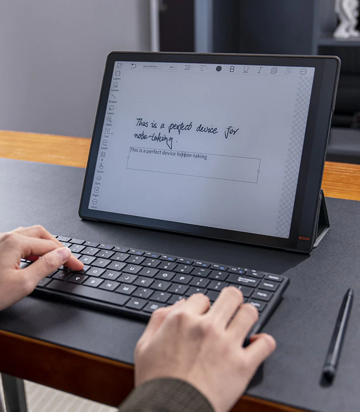 OnyxBoox's tweet photo. Boost your productivity and streamline your workflow with #BOOX eye-friendly work companions:

10.3 Inches: #NoteAir2Plus, #TabUltra, #NoteAir2
13.3 Inches: #TabX, #MaxLumi2

Learn more at https://t.co/H1ftQIFl84 https://t.co/5xRbLWWkqJ