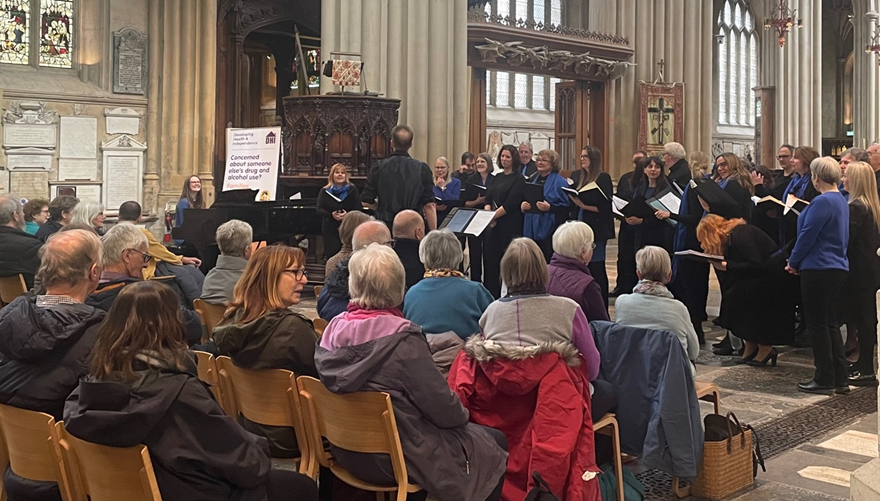 We were at beautiful #BathAbbey on Saturday for a fantastic concert from Bath's Horizons Choir. If you enjoyed the concert and want to donate to our charity please go to dhi-online.org.uk/help-us/donate