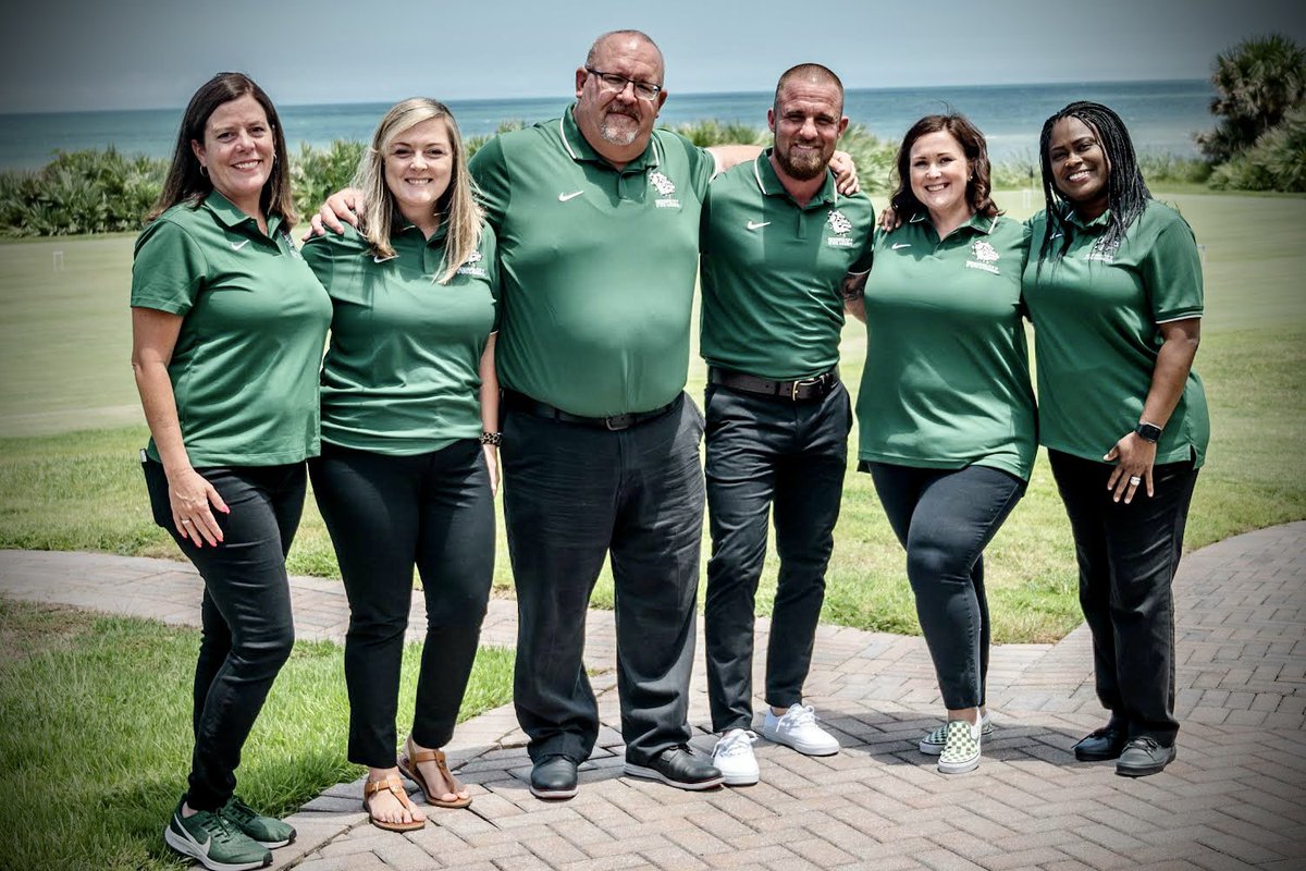 “Never forget where you have been, Never lose sight of where your going and never take for granted the people  who travel the journey with you” #MyDogs🐾

#TheStandard🎓           <a href="/FPCHS/">Flagler Palm Coast High School</a> 

#NationalAssistantPrincipalWeek23