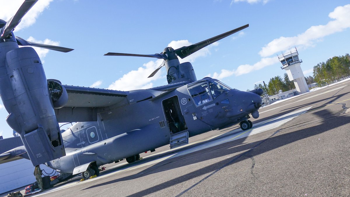 UtinJR's tweet photo. Two 🇺🇸 U.S. CV-22B Osprey transport aircraft from 352nd Special Operations Wing @352SOW participated in 🇫🇮 Utti Jaeger Regiment’s training and exercise activity during 23 March – 2 April
#utjr #finsof #helicopters #capability #readiness #fdf #finarmy #together #usaf #352sow https://t.co/o5UnQt3g6V