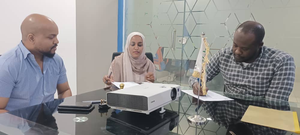 RafeefFor's tweet photo. We are more than proud to announce our collaboration with Sadagaat صدقات.
Together we will work on covering the market demand
#Rafeef #healthcare #donationsmakeadifference #sudan https://t.co/mMX6LLgNh5