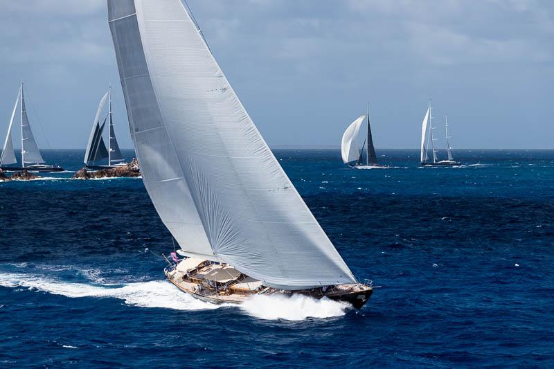 SilkenPhoto's tweet photo. The Bucket Regatta in pictures!

https://t.co/EXaHeZd57u
https://t.co/zL1zrTYuhL https://t.co/76r10ZrG2q
