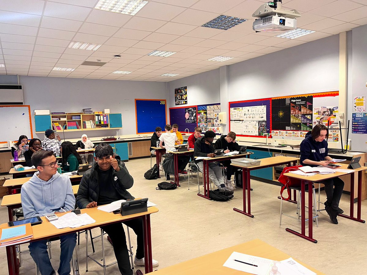 LourdesScience's tweet photo. Great turnout today at Mr Bastekin’s N5 Physics Easter revision class! Well done to everyone who made the effort to come in, all this additional work will be worth it on the big day 👏🏼 📚 🔭 @LourdesSec #positiveprotons https://t.co/Bcq1eP9cEI