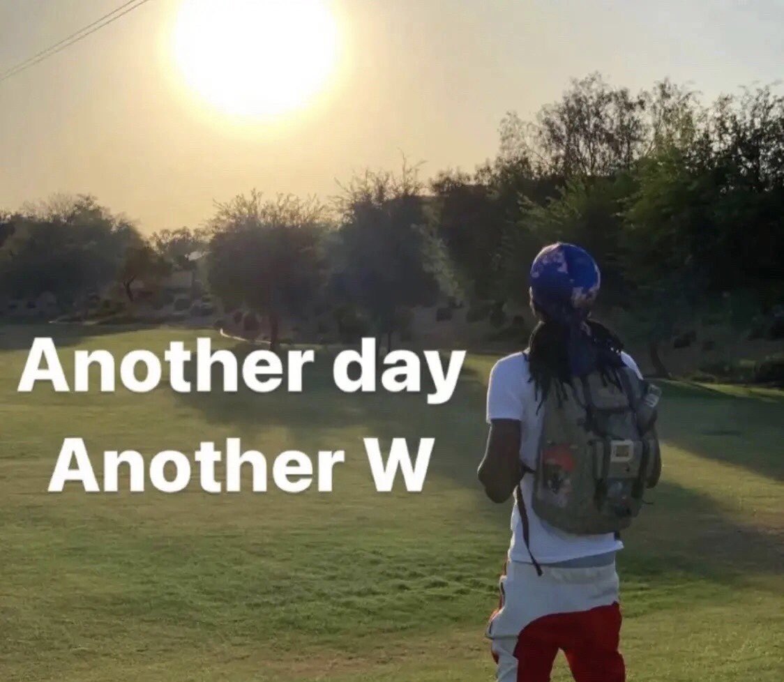 Tanguy (@sahtanguy) on Twitter photo 