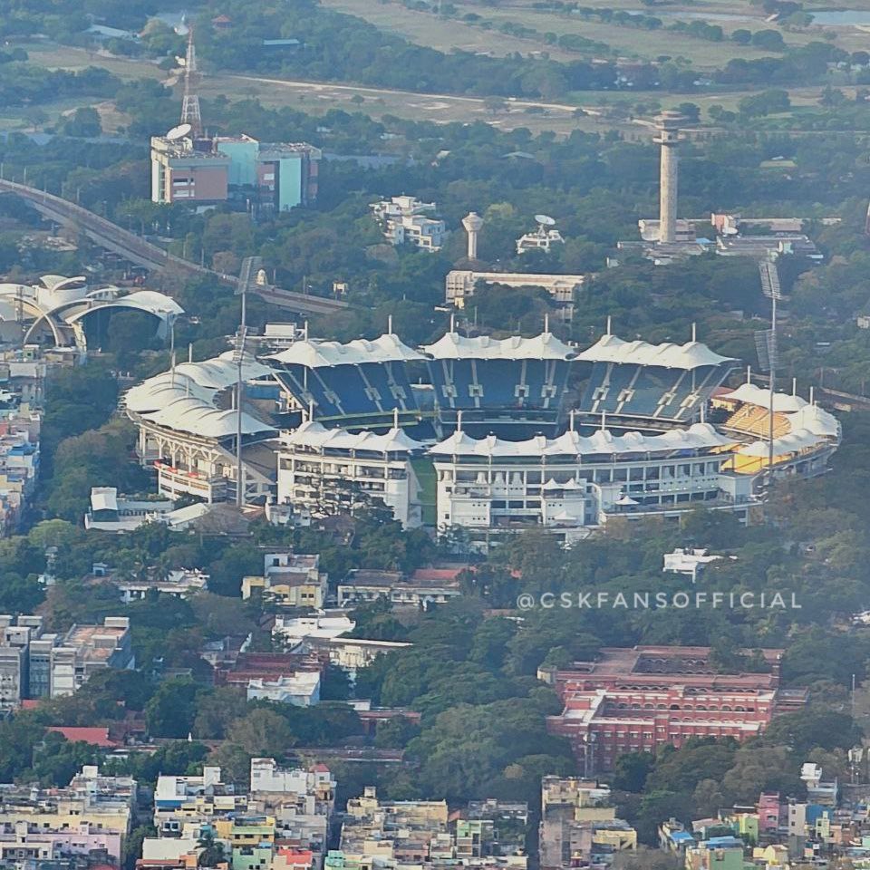 kartikjay's tweet photo. Chepauk is ready to blow the whistles. Let’s welcome the Kings back to their Den with a bang🦁🦁🦁🦁 #MSD #WelcomeBackCSK #CSK #ipl2023csk
#ipl2023 https://t.co/XFT2Zibrir
