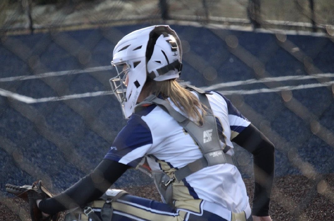 remmijoustra's tweet photo. IT’S GAME DAY!!! I cant wait for an amazing season with my favorite girls.
@CoachDot_LU @coachkfagan @MarissaLamMyers @MattNandin @CoachMFrezzotti @CoachTimHoman @YMossadeghi @NDcoachGumpf @nadiataylor88 @UGACoachTony @bridgetorchard
#catcher #popejohn #firstbase https://t.co/420c6ea8ch