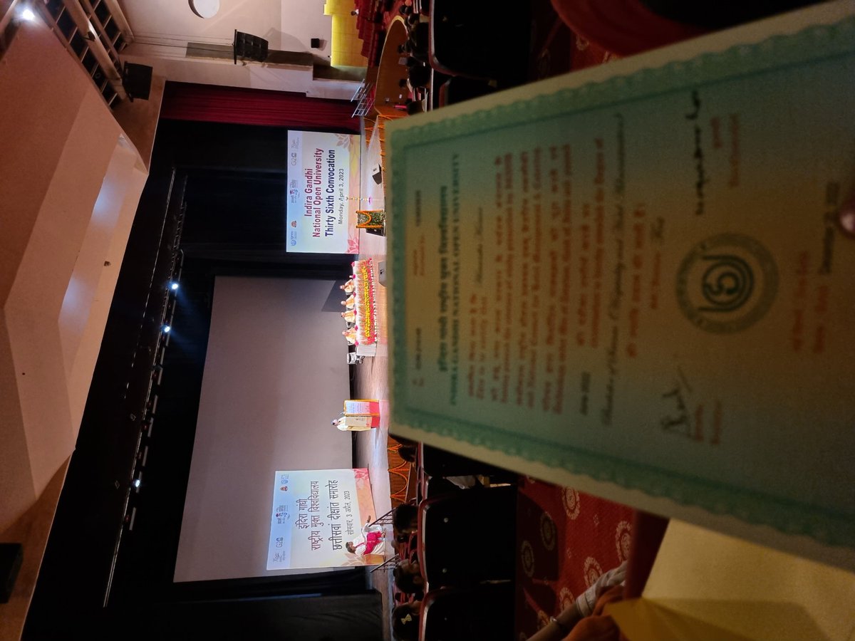 himanshukr_'s tweet photo. Guys Nashte Kaa Dabba Le kr aaya hun 😋
#IGNOUConvocation 
#36thConvocation https://t.co/jW57twLO5C