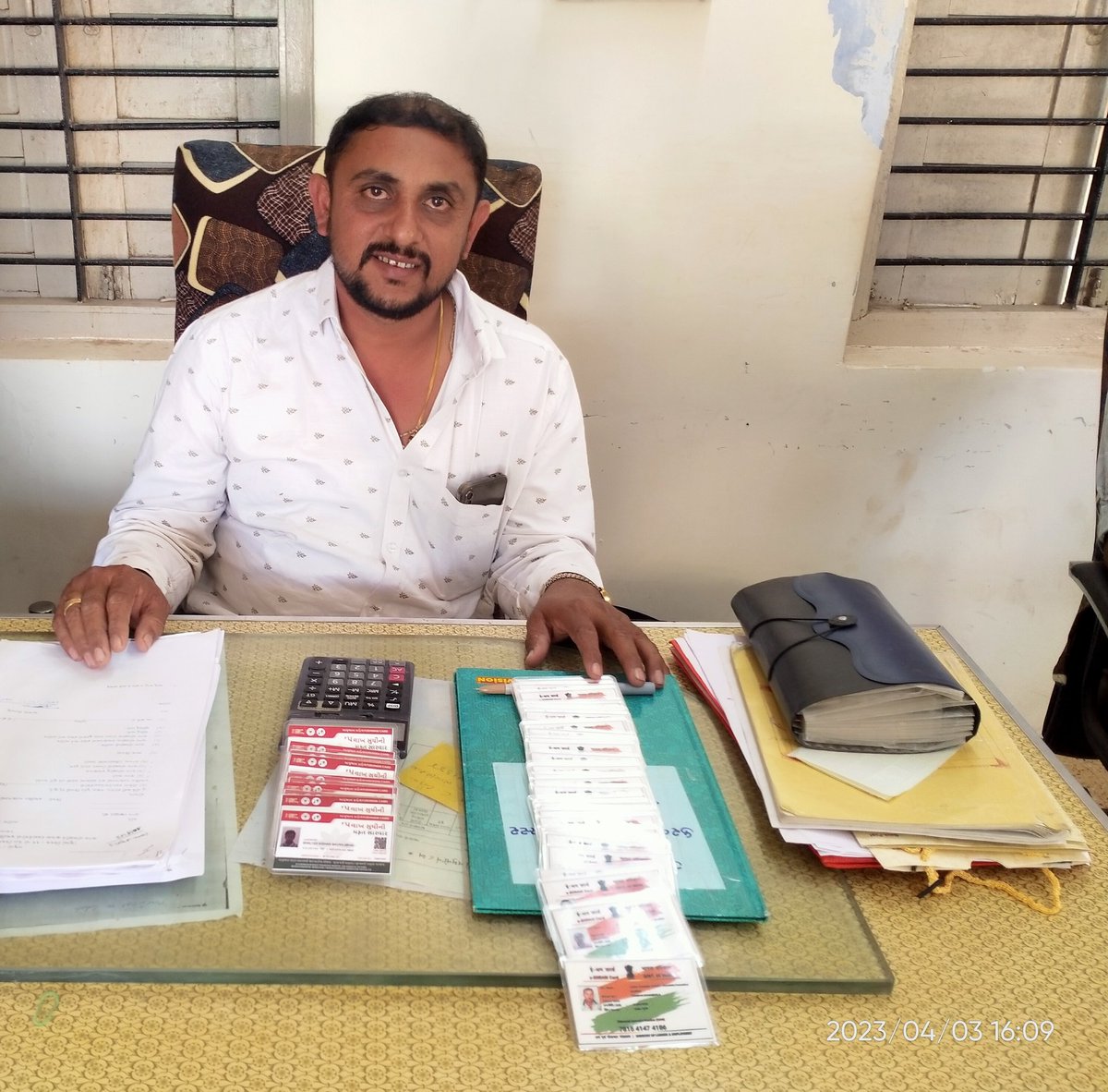 અરણી ગ્રામ પંચાયત દ્વારા ઈ શ્રમ કાર્ડ - આયુષ્માન કાર્ડ વિતરણ કાર્યક્રમ
<a href="/DDORAJKOT1/">District Panchayat Rajkot</a>
<a href="/UpletaTdo/">Tdo Upleta</a> 
<a href="/bachubhaikhabad/">Bachubhai Khabad</a>