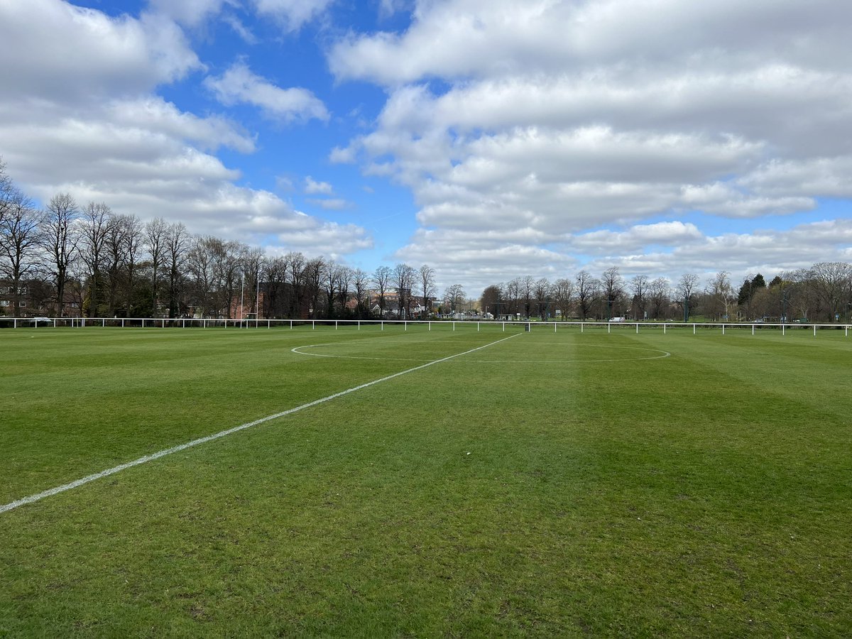 MartynGoodfello's tweet photo. UoN has played host to the Premier League International Academy Tournament the past 3 days. Must say the Sports Grounds Team has excelled in getting the pitches ready for this event. Cuppa time I think… https://t.co/4K3gxE0Cet