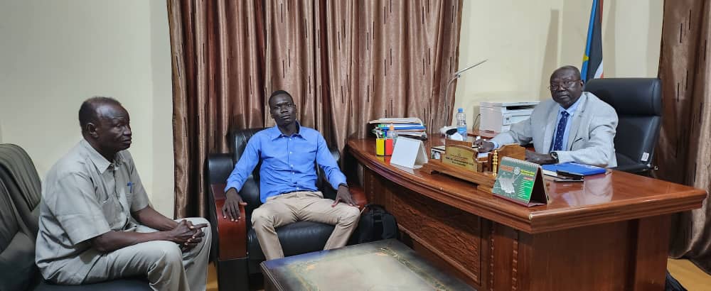 Expanding and making impact to the localization of SDGs is the core duty of the #GCSAYN.
GCSAYN of the Republic of South Sudan having a meeting with Prof. Abraham Matoc Dhal, the Vice Chancellor of Dr John Garang Memorial University to institute #GCSAYN.
Cudos to #Charles the rep