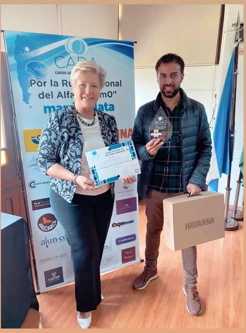 ChusSilvia's tweet photo. 🟤Presentación de la Ruta Argentina del Alfajor Kilómetro 0 en las instalaciones del Ente de Turismo de la Ciudad de Mar del Plata . Cámara Argentina del Alfajor 
@EMTUR @CorreoArgento @marcapaisar @CADA @Havanna_arg @cielospampeanos @AgriculturaAR @munimardelplata https://t.co/vN4bxy5rea