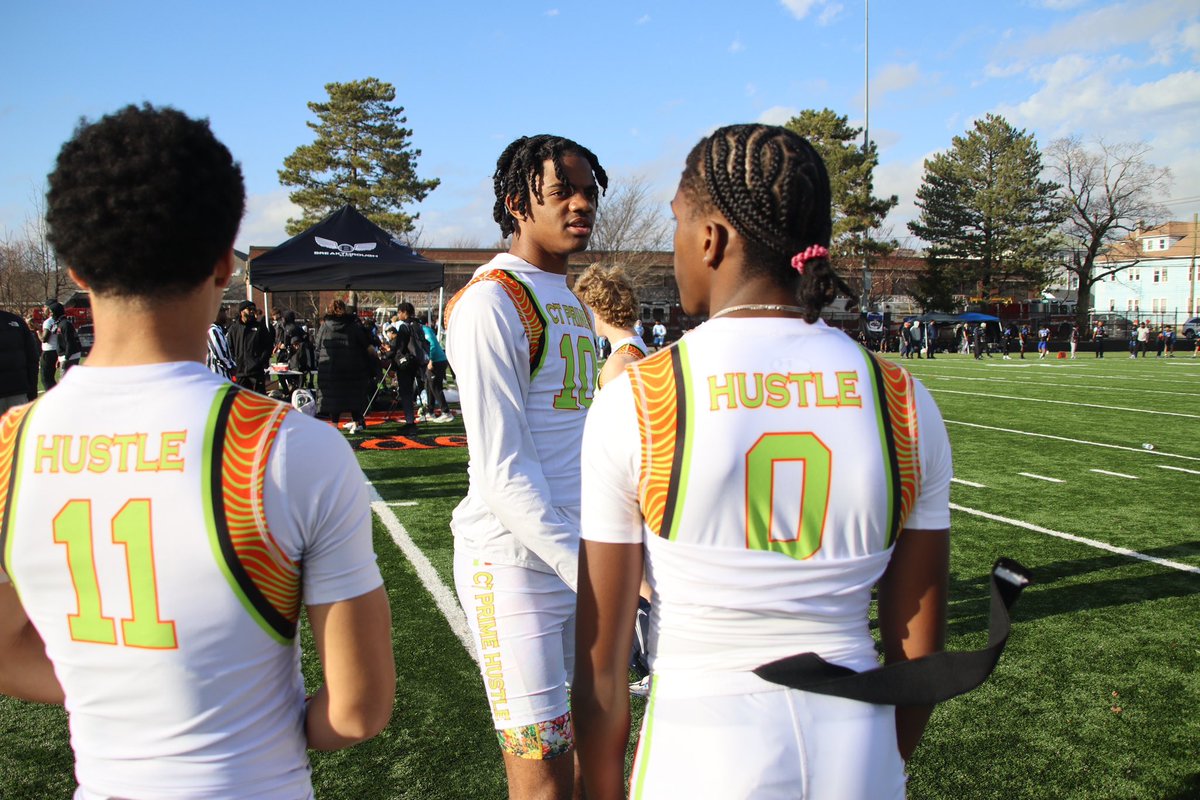 capalot4x's tweet photo. @PrimeHustle7v7 @imblurfine @LarryDixon7v7 Let’s Get another 🏆#TheBestInNewEnglend #WeNumber1 https://t.co/NNNAsQWikO