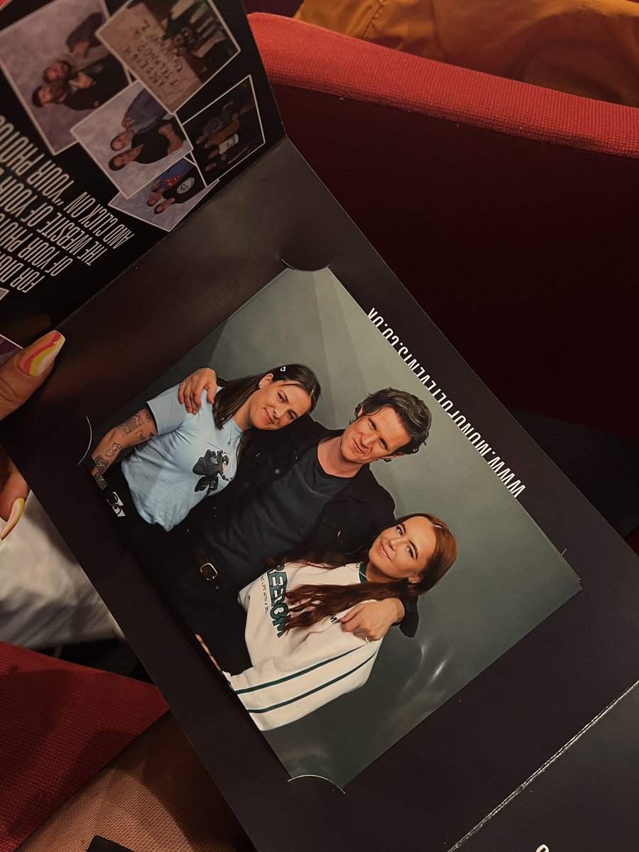 I MET THE ACTUAL DOCTOR WHATTTTT😭😭😭😭🥹🥹🥹 
<a href="/comconliverpool/">Comic Con Liverpool</a> #ComicConLiverpool 💚