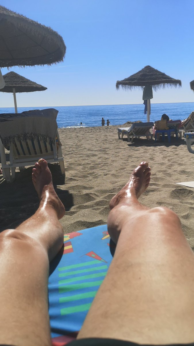 Tell me why, i dont like mondays ☀️🇪🇸😎