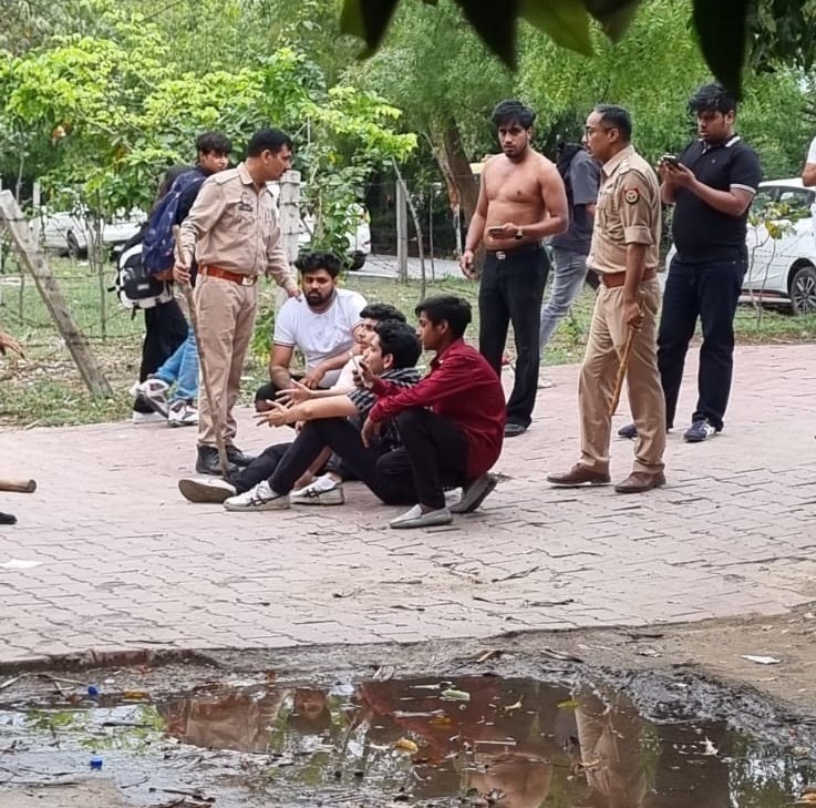 निशान्त शर्मा (भारद्वाज) tweet media