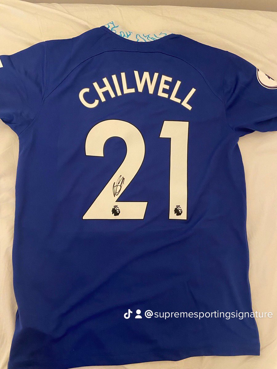 SS_Signatures's tweet photo. Signed Ben Chilwell shirt now available with proof! 

Message if interested!

#chelsea #chelseafc #cfc https://t.co/6DleoDS0B2