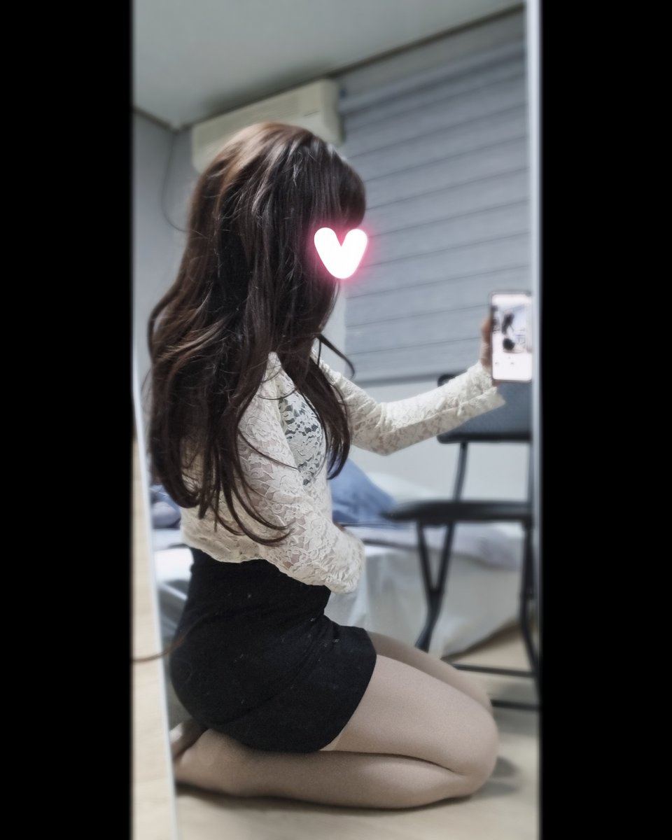HanNa_1220's tweet photo. 벚꽃이 너무 이쁘게 폈다😍😍
꽃보러 갈사람~?😘

#시디 #여장 #풀업시디 #CD #Crossdresser #크로스드레서 #여장남자 #sissy #男の娘 #女装 https://t.co/HUGzTrz8TI
