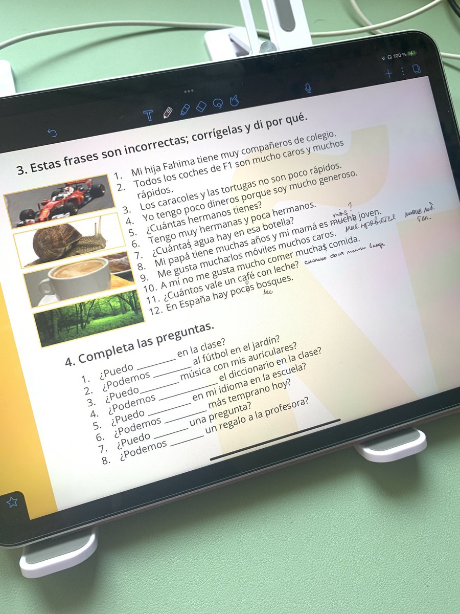 RealCanvas_'s tweet photo. Do your homework and find out all the grammar rules yourself👍 I don't understand anything, can I at least have a website with rules or something... it's not enough for me when they just explain it to me in class😭 Please spare me nothing gets put off in my head https://t.co/cvJPdEac0Q
