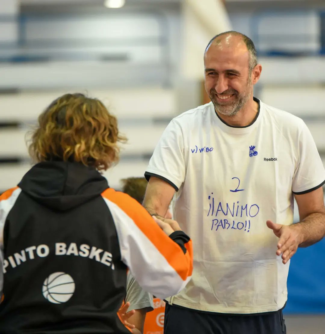 Pintobasket's tweet photo. ℂ𝕠𝕟𝕥𝕚𝕟ú𝕒𝕟 𝕝𝕠𝕤 𝕕í𝕒𝕤 𝕞á𝕘𝕚𝕔𝕠𝕤.
Paseos por Gandía, playa, piscina,... y mucho baloncesto en una experiencia absolutamente mágica en el #basketgandiacup
¡A disfrutar!
#SomosPinto
#SomosPintobasket #basketballislife #semanasanta #gandía #basketcupgandia #qlsport https://t.co/BZQjroobdz