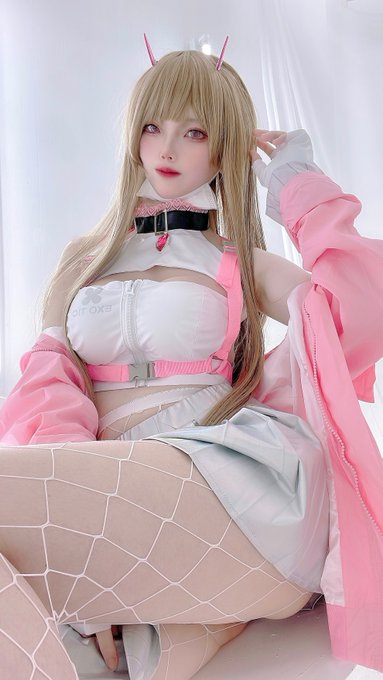 コスプレイヤーやずきのTwitter画像20