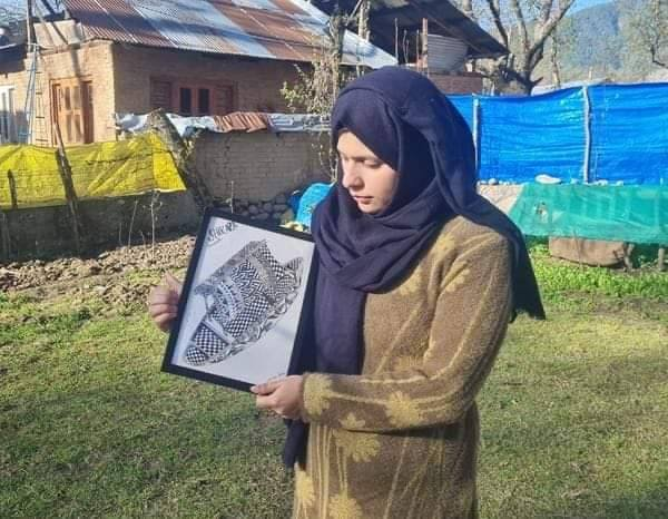 IshfaqMir_'s tweet photo. Heartiest congratulates Mahira Shah from Pahalgam, #Anantnag on achieving Indian Books of Records title by making the world's smallest shikara in Mandala Art (Drawing).
We wish her success in all future endeavours.
#womenpower
#womenempowement

#kashmir https://t.co/qzUVRkDynp