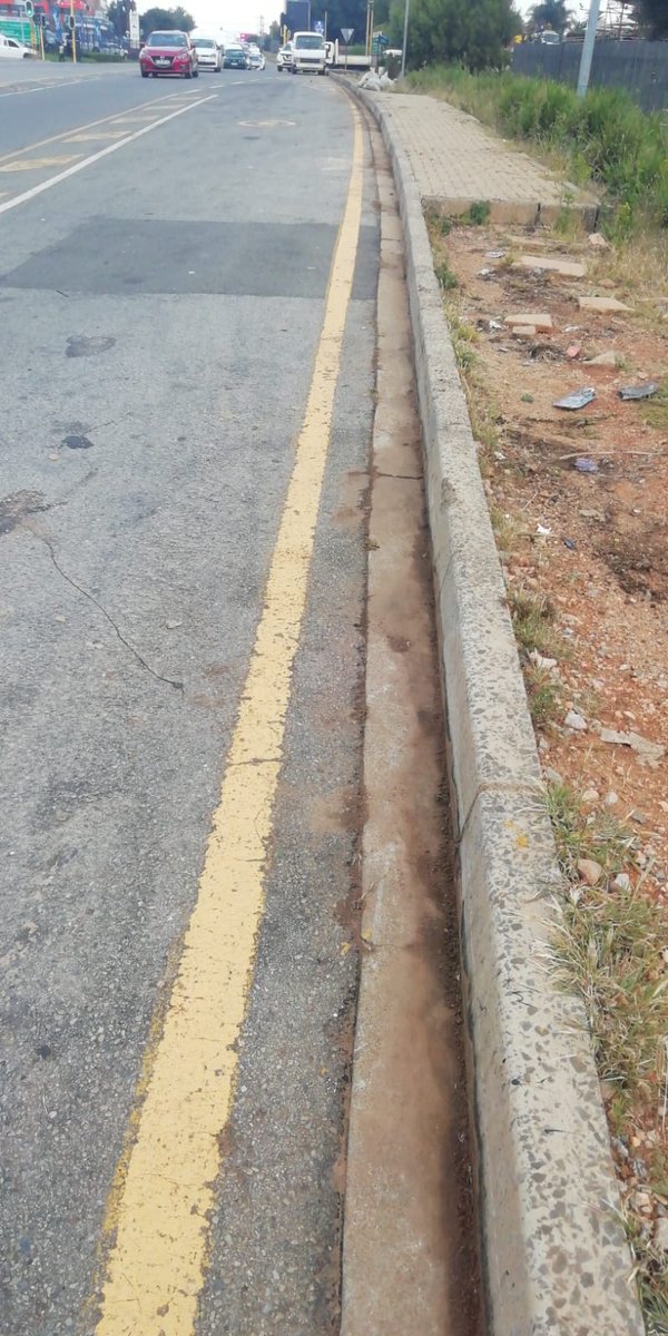 Region A CRUM (@crumregiona) on Twitter photo Before and after the AFS team cleared sidewalks on Witkoppen rd in ward 93 this morning. <a href="/CityofJoburgZA/">City of Joburg</a> @txmendrew1 @AbigailNdlovu16 <a href="/MrsShuping/">Vicky</a> <a href="/Loyiso_Masuku/">Loyiso Lugayeni-Masuku</a> <a href="/ThapeloAmad/">Thapelo Amad</a> Before and after the AFS team cleared sidewalks on Witkoppen rd in ward 93 this morning. <a href="/CityofJoburgZA/">City of Joburg</a> @txmendrew1 @AbigailNdlovu16 <a href="/MrsShuping/">Vicky</a> <a href="/Loyiso_Masuku/">Loyiso Lugayeni-Masuku</a> <a href="/ThapeloAmad/">Thapelo Amad</a>