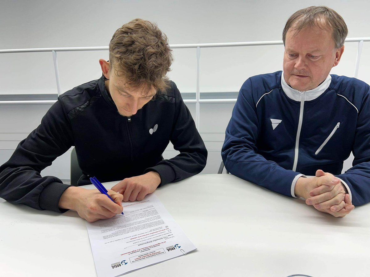 afttbelgique's tweet photo. 👀📝
Le champion de Belgique en titre Adrien Rassenfosse quittera le 1.FC Köln (2. Bundesliga) à la fin de la saison pour rejoindre le TTC Schwalbe Bergneustadt en Bundesliga ! 🇩🇪 #AFTT #TableTennis #TeamBelgium https://t.co/qcO8ipvbVz