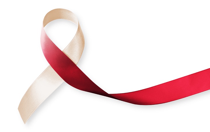 Even though we check for oral cancer each time you visit, it’s important for you to know the symptoms too. Call 919-213-0505 right away if any of these issues last longer than two weeks:
mouthhealthy.org/all-topics-a-z… 

#dental #oralhealth #oralcancer #durhamnc #dentist #dentista