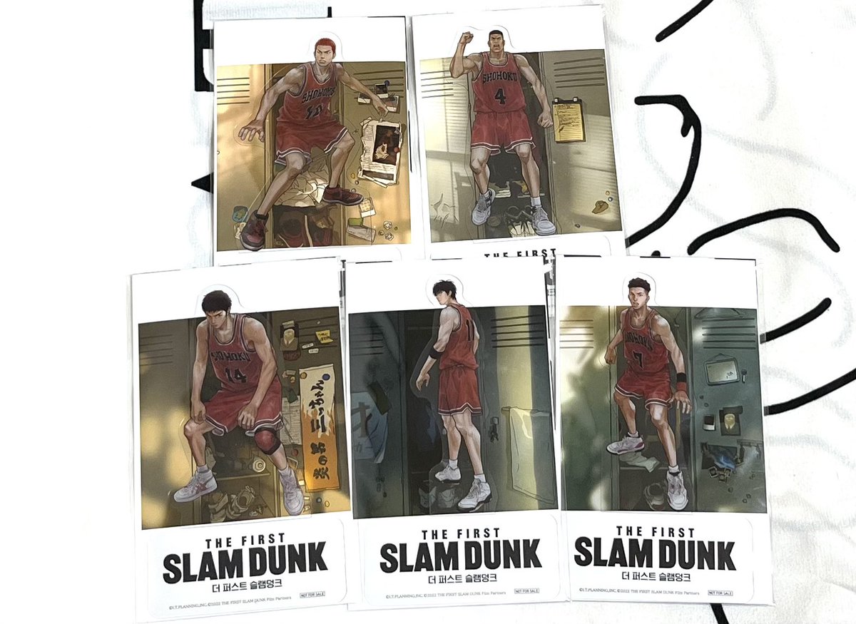 특전 스탠드 배경지로 넣으면 딱이에요
감사합니다🙏❤️