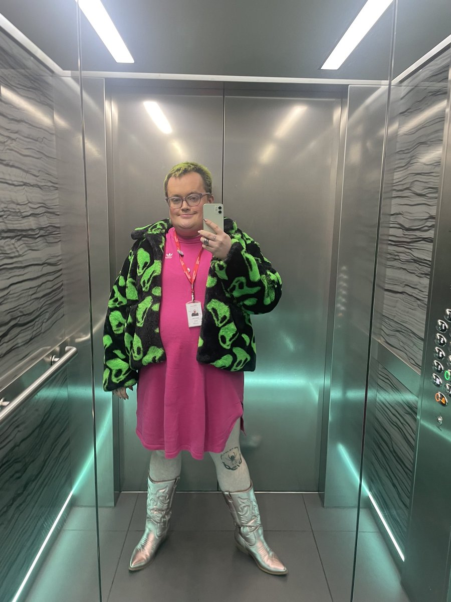 The Fat Britney tweet media