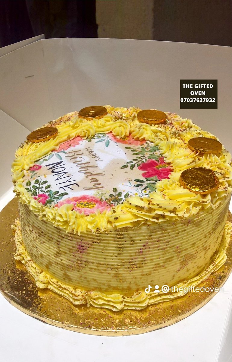GiftedOnonuju's tweet image. 10k only.
A layer of 8inches vanilla cake ,cream buttercream frosting with gold splash design.

#Nagelsmann #TinubuLeaveYorubasAlone
Portable Season 2 Kenneth Okonkwo Tonye Cole #Zazoo #Ayra Convenant University Muslim Muslim Chelsea Jamb 
thegiftedoven #owerribaker #owerricakes