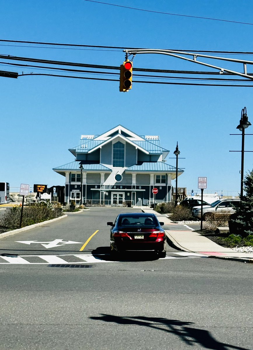 AZSarkissian's tweet photo. Checking out Sea bright,NJ and learning about the impact from Hurricane Sandy and the reconstruction efforts even 10 years later. #npc23 #upfrontplanning https://t.co/1MSqXnjmQX