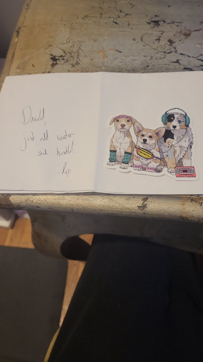 Donald Fucs tweet media