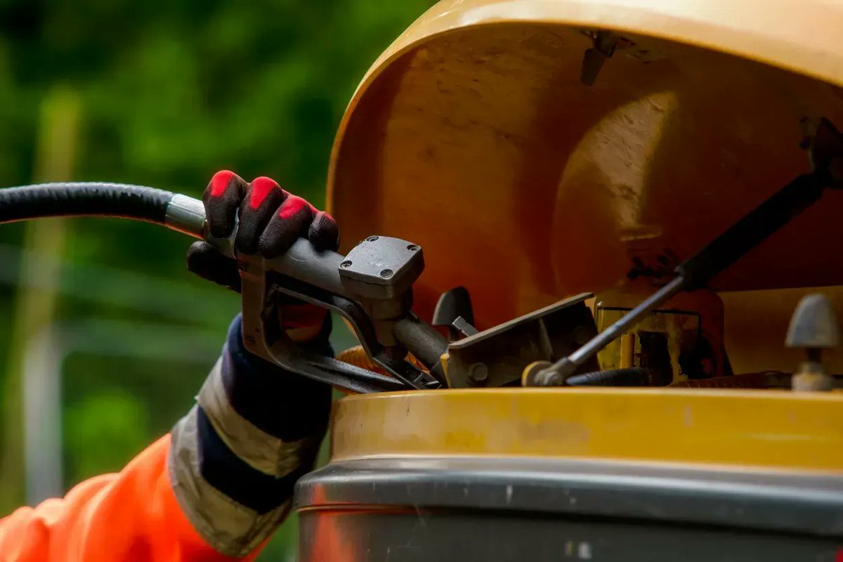 Think Smarter - Think Sparta
Fuel theft is on the increase petrol, diesel and heating oil being stolen from vehicles and fuel tanks - which has serious consequences.
Contact our team today to see how Sparta can help!
buff.ly/3jb3HAe
operations@thespartagroup.co.uk