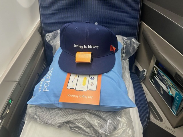 timeshifterapp's tweet photo. Excited to see the @TimeshifterApp and circadian lenses shared on all seats on select @United flights last week. We’re fighting jet lag with science one flight at a time! Thanks to our friends @BullbirdGear for the fun hats. 

#jetlag #unitedairlines #circadian #app #circadian https://t.co/npl9zl7iWg