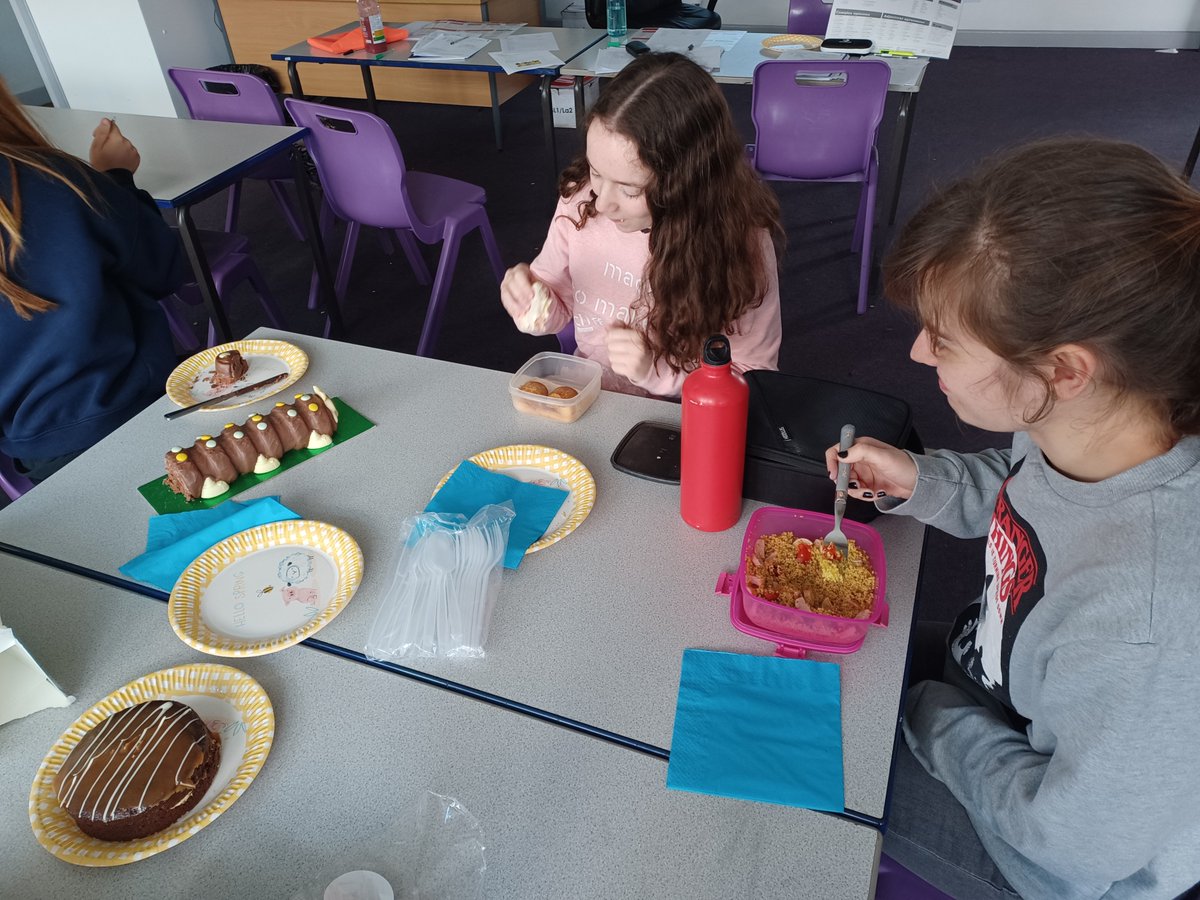 Chepstow_French's tweet photo. Quick pit stop for lunch and to wish Hannah a joyeux anniversaire! Writing done, we'll practise some speaking next for the exam! #alwayslearning #perseverence @chepstowschool https://t.co/RJhdCdsatk