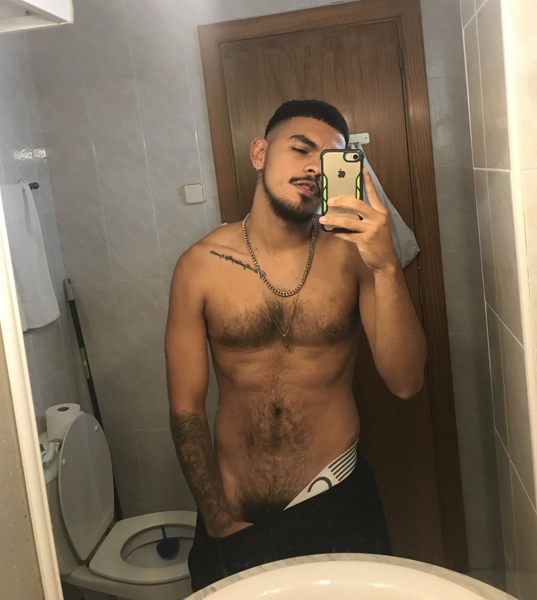 Holaaa🔥🔥🔥
onlyfans.com/sebasat777
