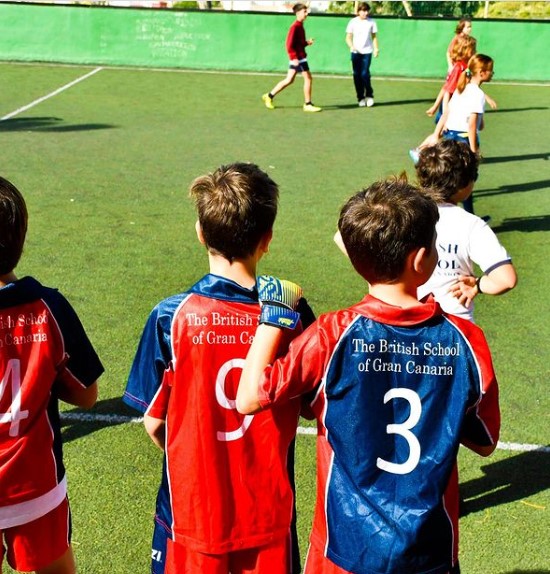 We’re celebrating the end of the second term and here you can find the photos of some activities we’ve done over the past three months. Our students have been working really hard and we’re really proud of all the outstanding achievements. Now, they get to rest during Easter.