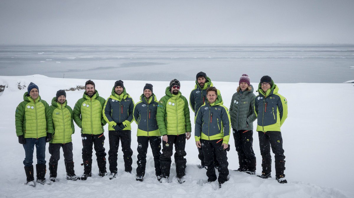 [Press release] Saving the ice memory of Svalbard’s glaciers where global warming impacts are going 4 times faster
❄ The #IceMemory Foundation launches its 8th drilling operation participating in the Sentinel project expedition on Holtedahlfonna icefield ice-memory.org/news/ice-memor…