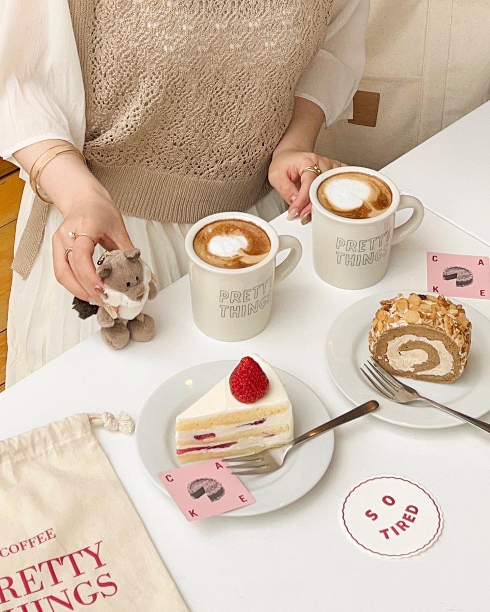 168_cherry2's tweet photo. 可愛すぎる尾山台カフェ☕️🍓🤍

#カフェ  #尾山台カフェ  #��常垢  #日常垢さんと繋がりたい  #東京カフェ https://t.co/1socYAs7EW