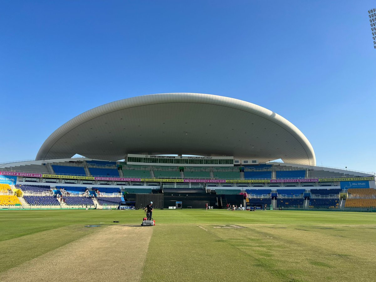 trentgrounds1's tweet photo. Incredible week spent on the schools Dubai cricket tour23. Seeing cricket played in the desert was fascinating and a real learning curve. But also getting to know the staff and pupils better was an absolute pleasure. Many thanks to @TrentSport for inviting me. 🙏🏻🏏🏝️ https://t.co/yUV44ukjMS