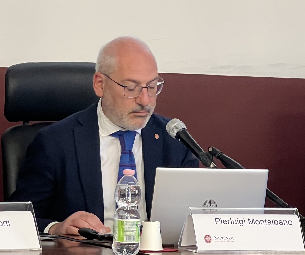 ForneaDumitru's tweet photo. #RomeDialogue
#JobsAndMigration

Right now in Rome. 

The promise of labor market integration to promote orderly asylum seeking. 

https://t.co/kDo4CHnoAA

@WorldBank 
@UNHCRItalia 
@SapienzaRoma 
@iamCARITAS https://t.co/rnOzo21uHn