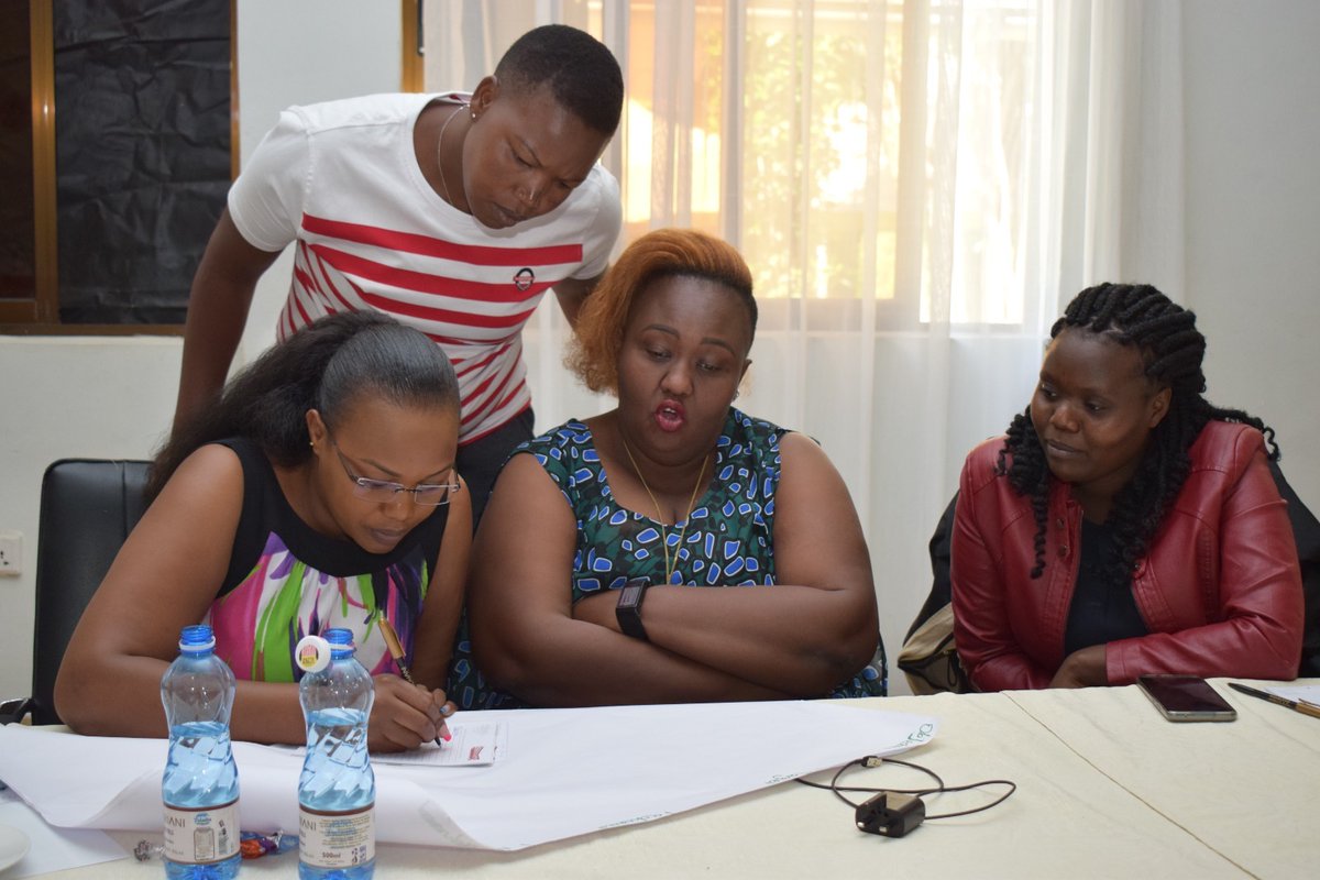 AshaObuola1's tweet photo. We have come to the end of today's validation workshop meeting of @YoungMCAs_kenya in partnership with @MzalendoWatch.
#KYMCAStrategicplan
#KenyaValidationWorkshop
#GoodGovernanceKE
#AccountabilityKE
#PesanUntukBerbagi #AgustD_SUGA_Tour_in_bangkok #BBTitans #delhimetro https://t.co/nVx6zlP990
