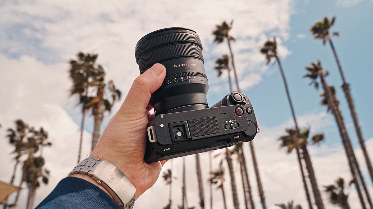 ZavitzLee's tweet photo. Dropped a little video on the ZVE1. You might see some familiar faces from #sonycameracamp
https://t.co/3z7XetuNhs https://t.co/rIH6M2TPAV