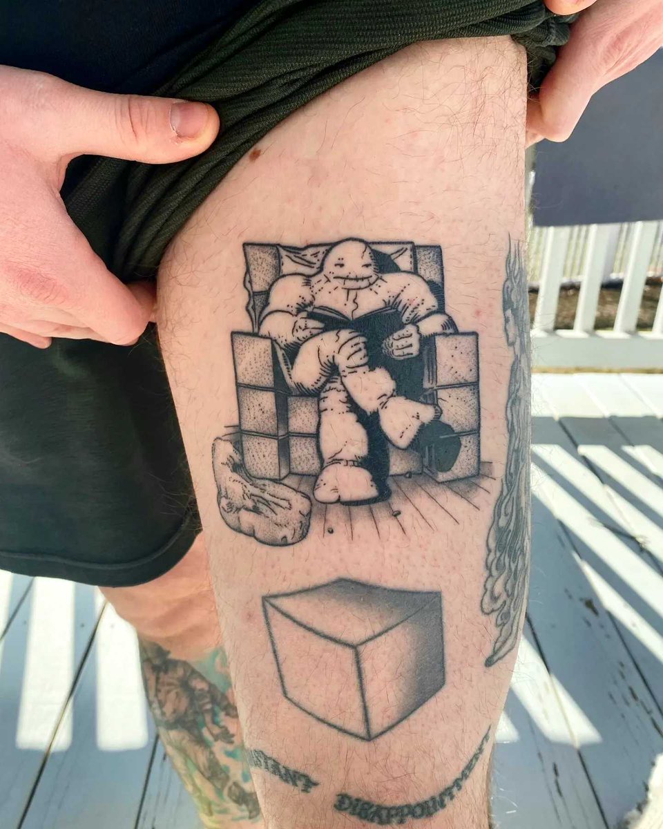 bigwhitemice's tweet photo. CONCRETE! Last year, I very quickly fell deeply in love with this series and have since collected every single issue I could get my hands on*. I am incredibly excited to now have @PaulHChadwick's @DarkHorseComics's creation on my body. (continued in replies) https://t.co/nmjCp5LLV5